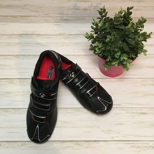 NWOT Bontrager Inform Cycling Shoes - Size 9